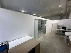 Hh @ Kallang (D13), Factory #543800001